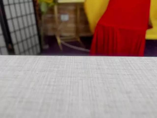 AishaRouhi on BongaCams