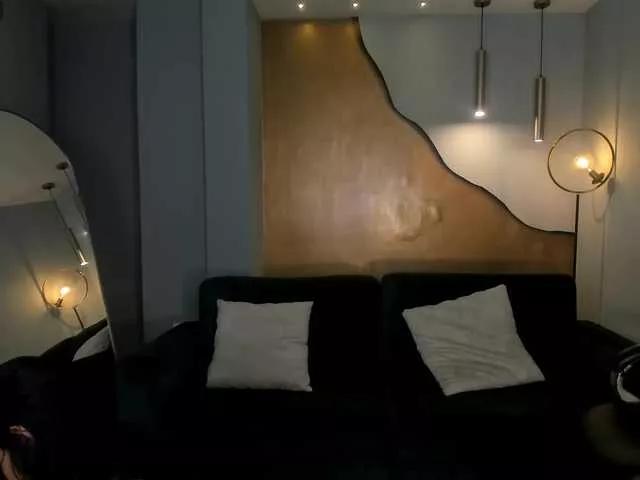 Offline AmaliaCruss on BongaCams