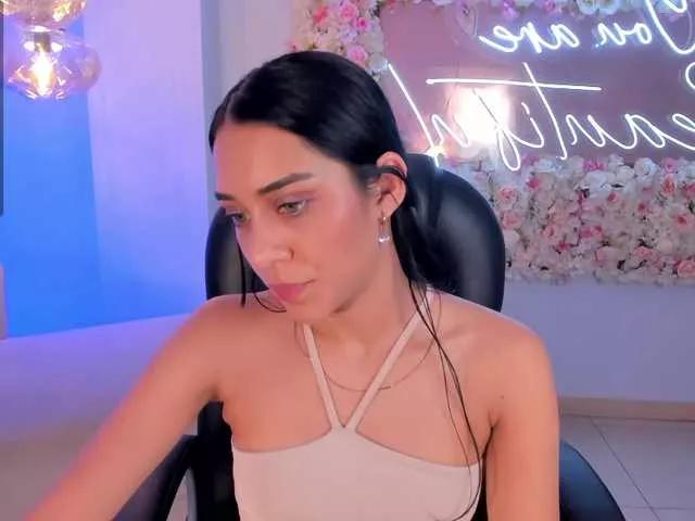 Offline AmaliaCruss on BongaCams