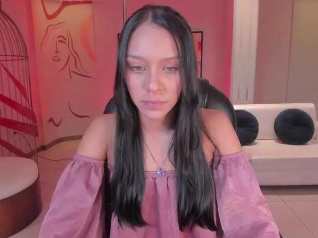 Offline AmaliaCruss on BongaCams