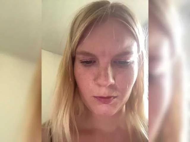 Amelia2004 on BongaCams