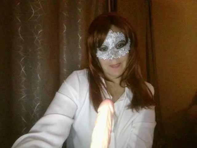anikaa1 on BongaCams