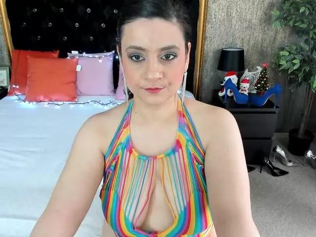 AnneMarieJones on BongaCams