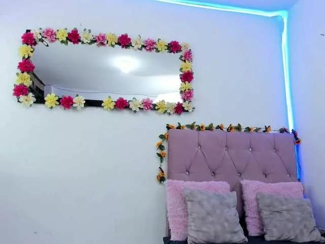 celestesderek on BongaCams