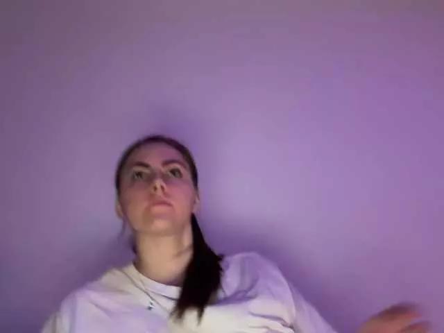 Freechat claireheart on BongaCams