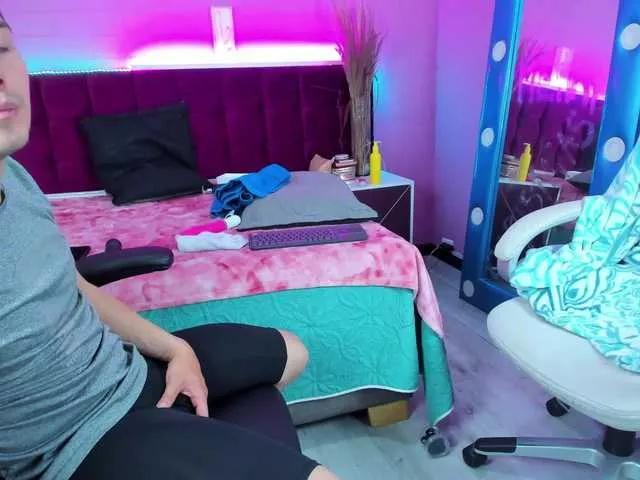 Danii-and-Jhon