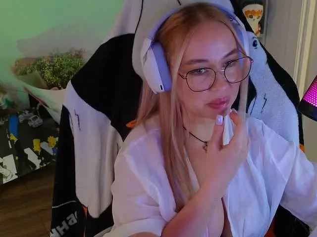 Emili1- on BongaCams