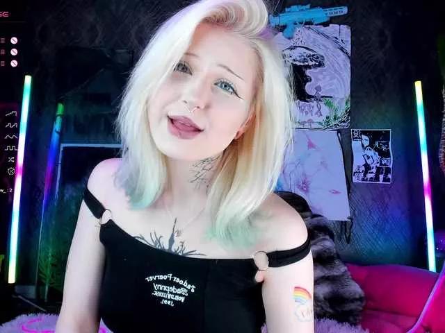 goth-bimbo