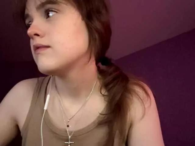 HoaRomano on BongaCams