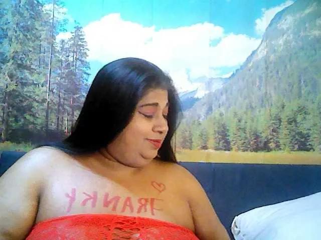 indianhoney on BongaCams 