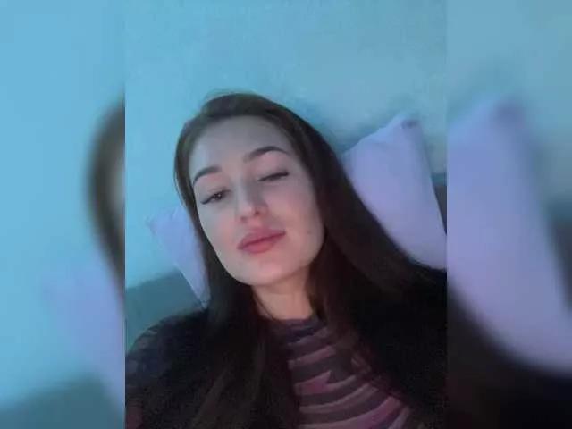 Offline KARAMELKA25 on BongaCams