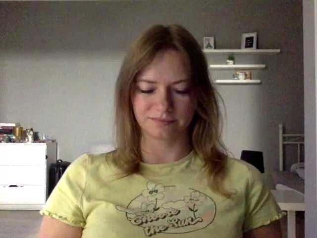 kissMillie on BongaCams 