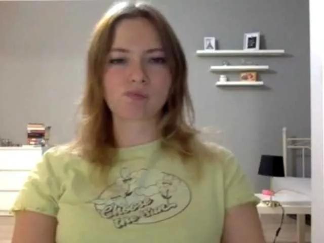 kissMillie on BongaCams
