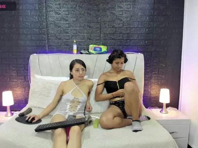 lesbian-hard-69-1
