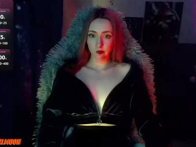 LollyGirlMoon