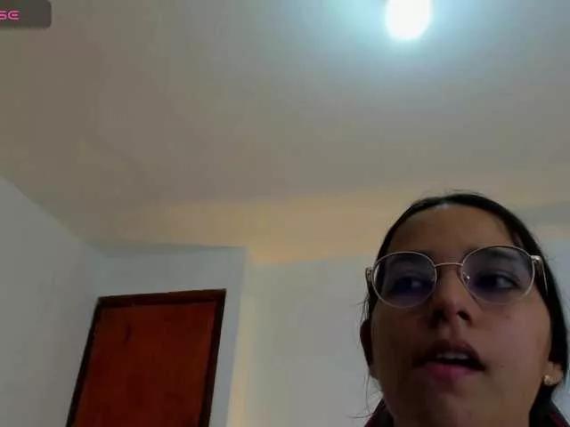 lucy-blue28