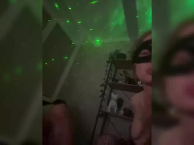 MadLovers