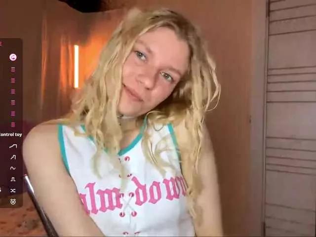 Offline MargueritaMusto on BongaCams