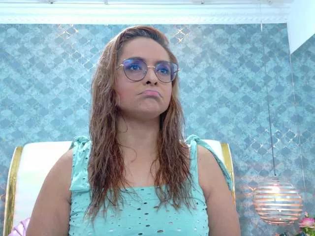 Offline MarylinsVega on BongaCams