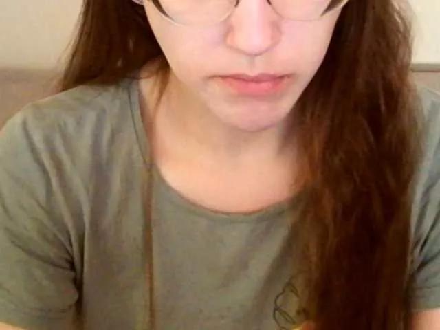 mikkirsan1 on BongaCams 