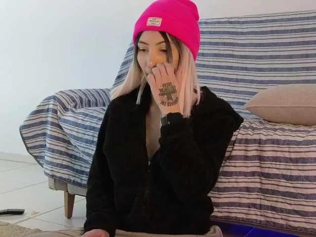 Miss-Brazil on BongaCams