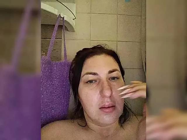 Freechat MonicaMilf on BongaCams