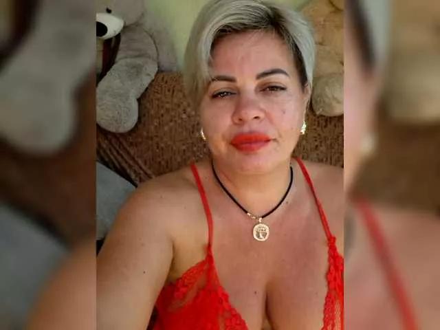 Freechat murr-kitty on BongaCams