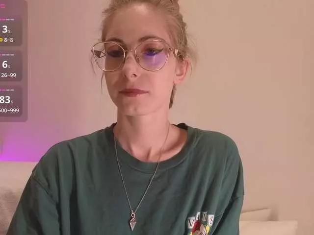 Nikki-Gia