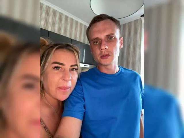 ParaLoveLove on BongaCams