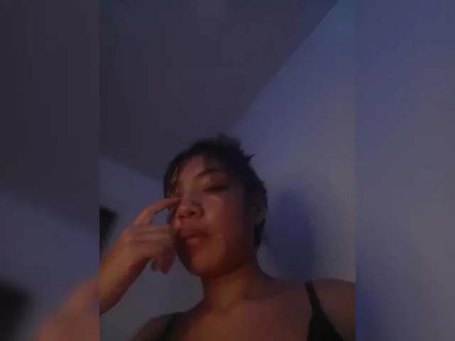 ROOMEXOTIC11 from BongaCams