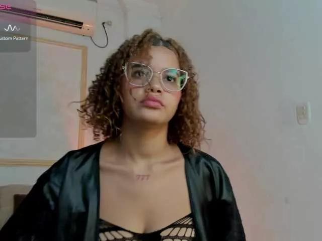 sahara-15 on BongaCams 