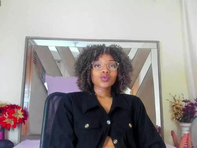 sarawilliams01 on BongaCams 