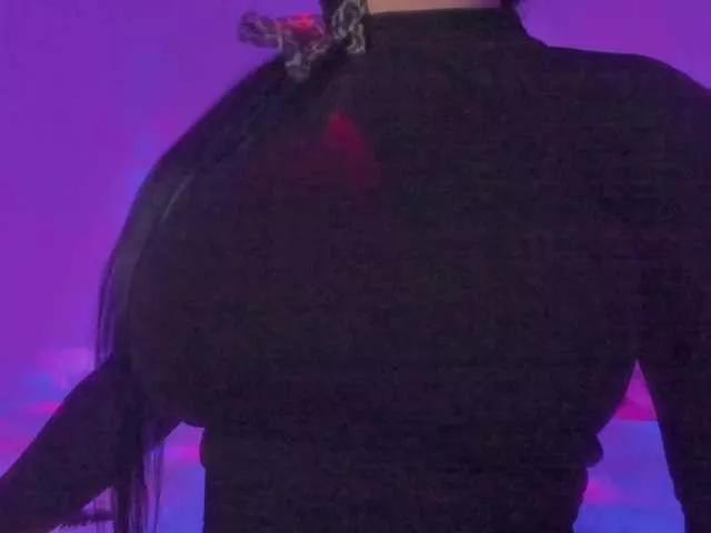 SashaBlue on BongaCams 