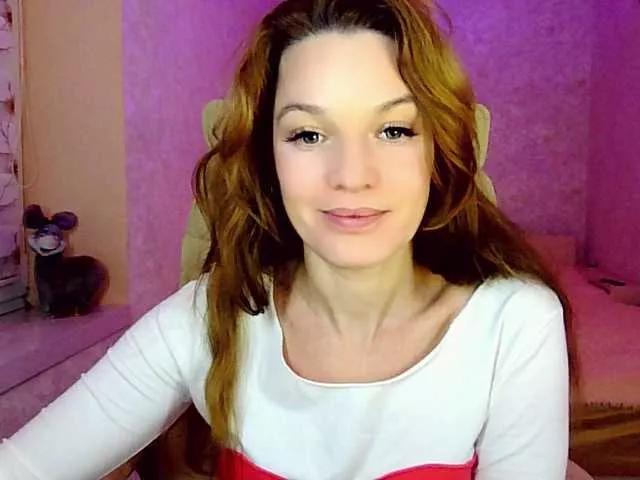 Freechat smilesss on BongaCams