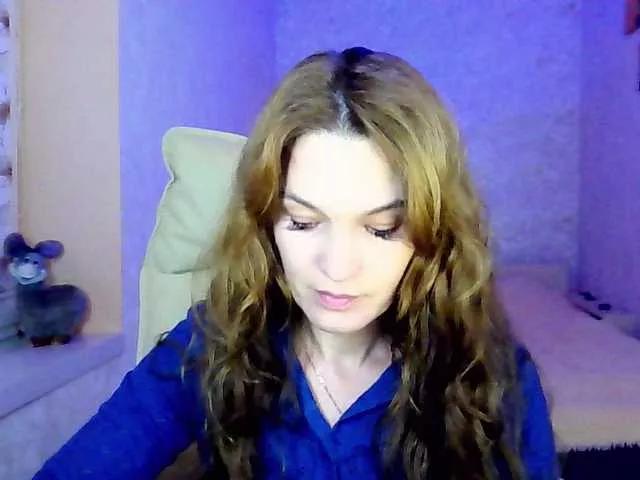 Freechat smilesss on BongaCams