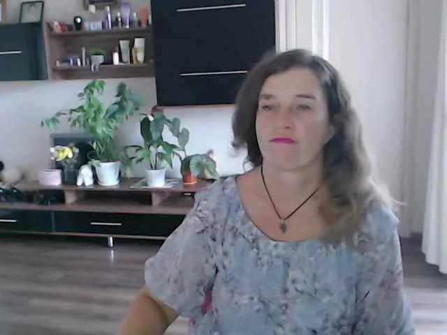 Offline SophiaBonne on BongaCams