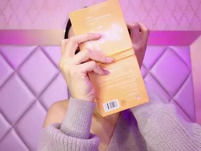 SophieeJacobs on BongaCams