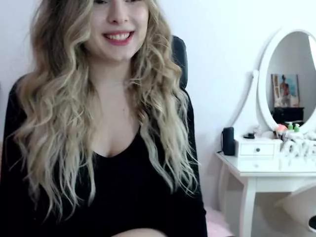 sweettreat-mj on BongaCams 