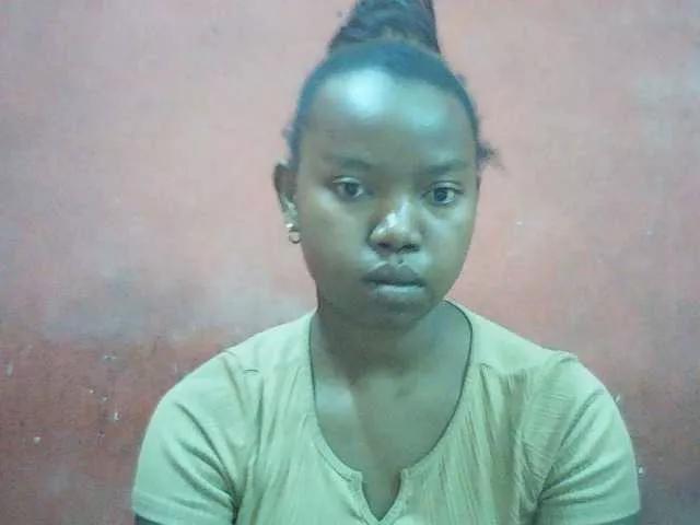 valeria223 from BongaCams