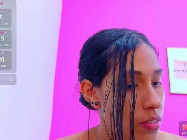 Offline yourcuteneighbourr on BongaCams