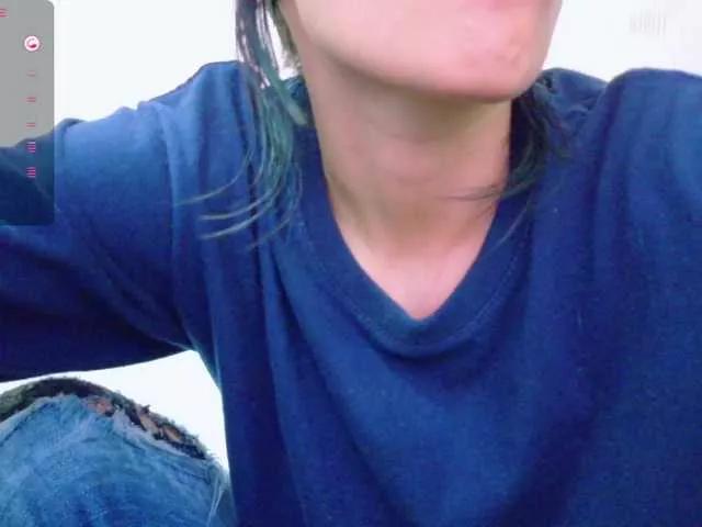 Offline yourcuteneighbourr on BongaCams