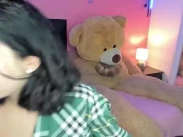Away agnes_21 on Chaturbate
