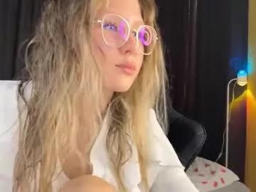 Freechat ameliia_castro on Chaturbate