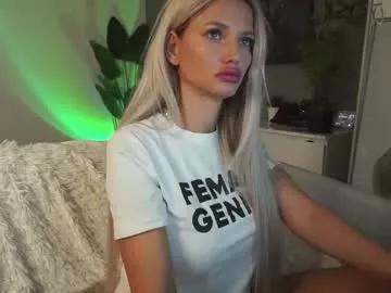 Freechat angeleyesblue25 on Chaturbate