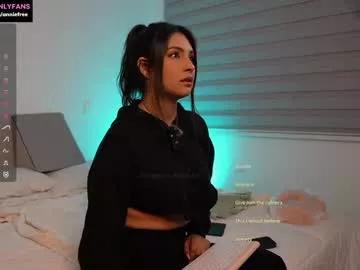 Freechat annieguzman_ on Chaturbate