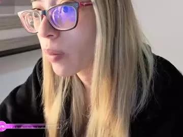 Private carolblonde on Chaturbate