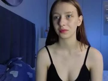 ellie_hollow on Chaturbate 
