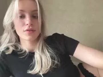 fflloowweerr on Chaturbate 