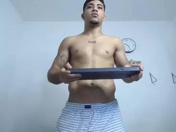 Freechat izaak_taylor7 on Chaturbate