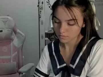 Freechat kesh_mne on Chaturbate